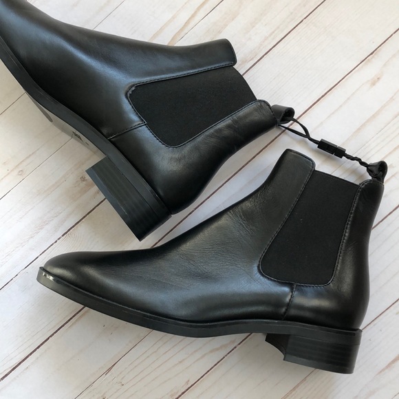 Chelsea Boots